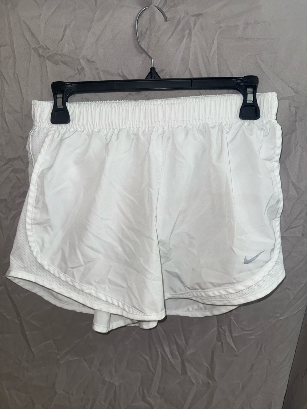 Nike Women’s White Athletic Running Shorts with Subtle Swoosh